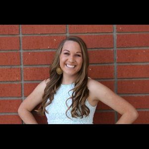 Meet your Posher, Candice